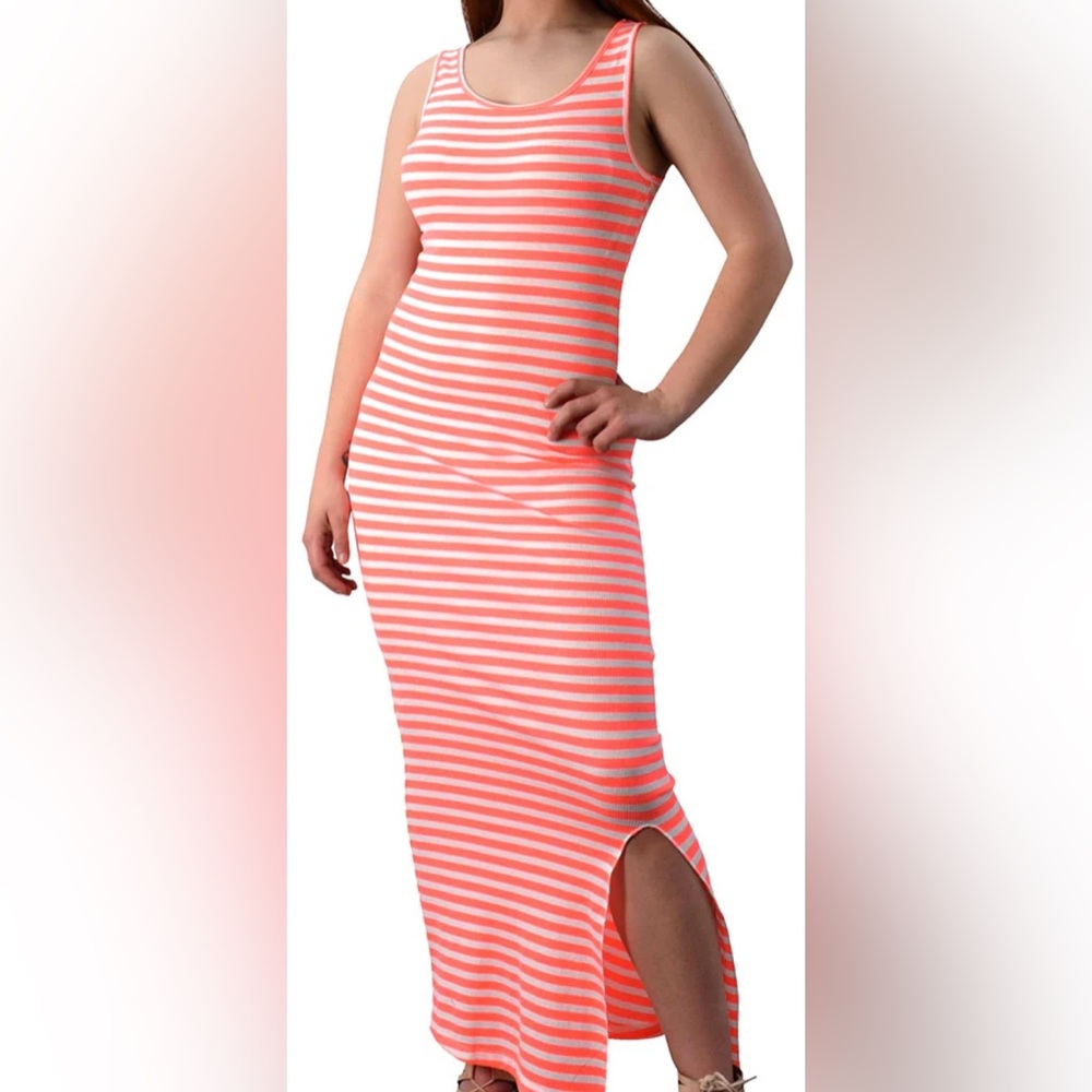 NO BRAND SHOWN size *LARGE* Striped Sleeveless Coral & White Striped Maxi dress